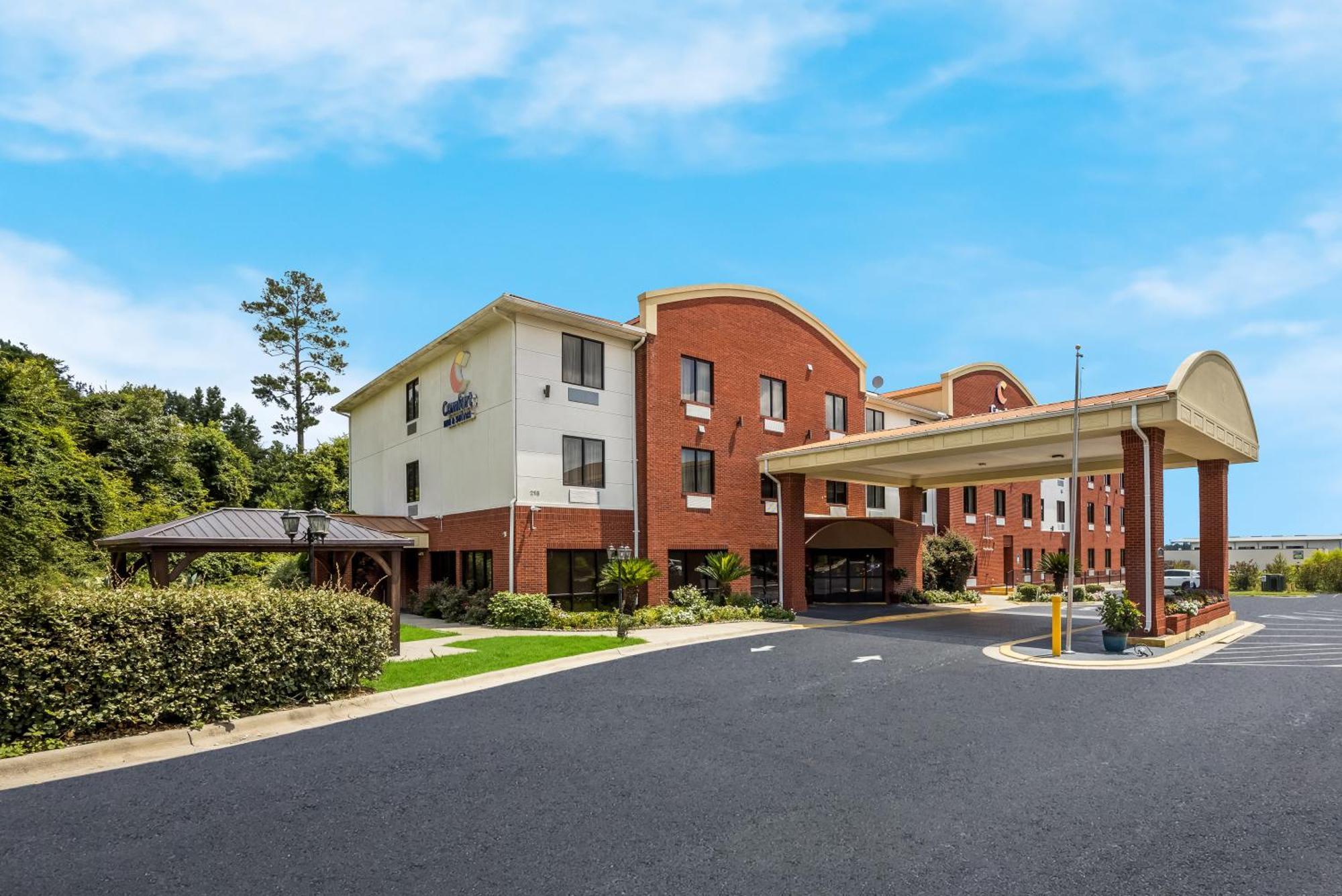 Comfort Inn & Suites Midway - Tallahassee West Exterior foto